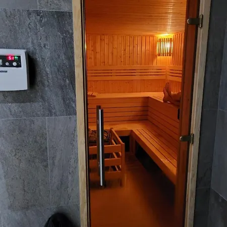 Apartment Impressa Basen - - Sauna Centrum